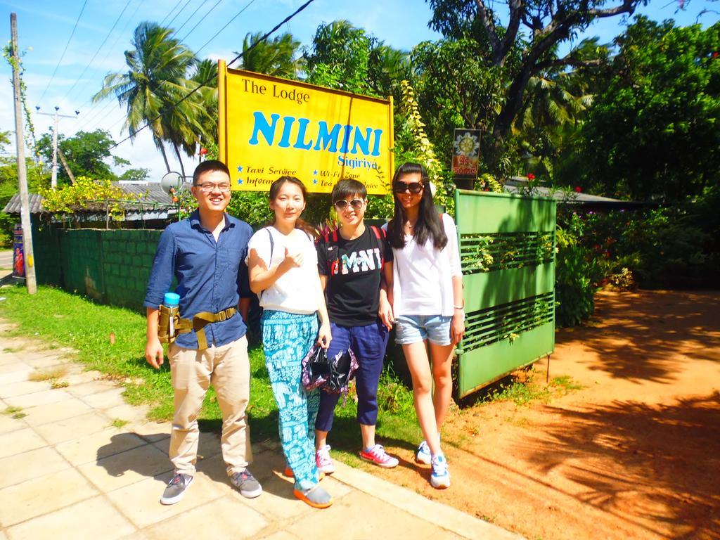 The Nilmini Lodge Szigirija Kültér fotó